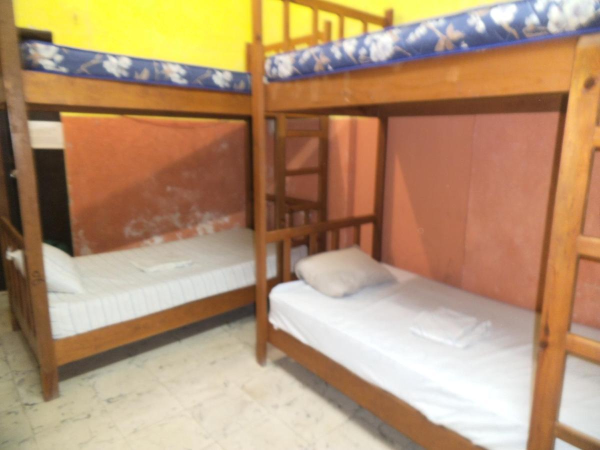 Cuartos Y Hostal Jaqueline Campeche Exterior photo